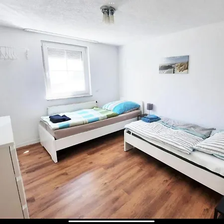 Günstige Monteur In Parkplatz, Smart Tv, Wifi, Waschmaschine * Reutlingen